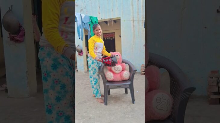 Rudra ka winter jacket#jacket #shorts#winter #maa