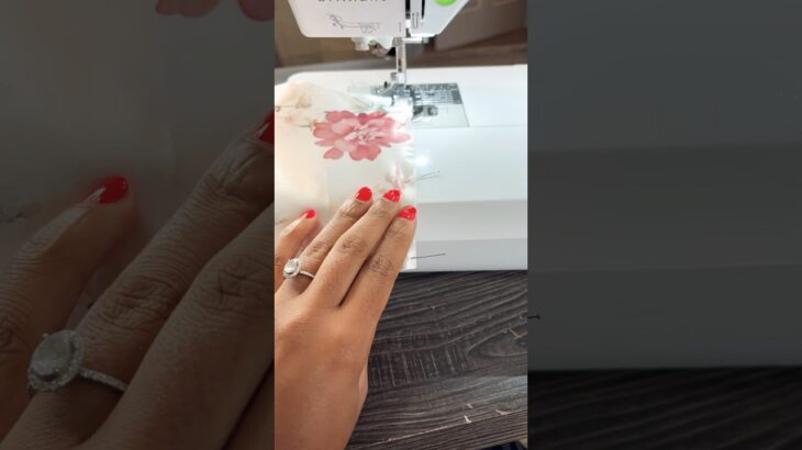 Sewing A Jacket and Crop Top with Vogue Sewing Patterns #sewingprojects #sewing #diy