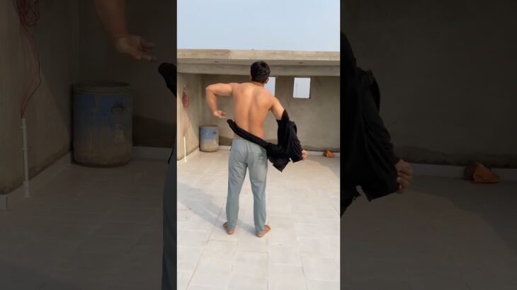 Jacket hide my massive back 🔥🔥॥#trending #back #viral short #subscribe #share