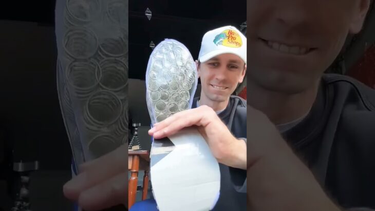 #sneakers #shoecollector #skateboarding #sneakerhead #shoes #yeezy #rap #music #hiphop #automobile