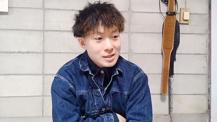 ワンピースオブロック　デニムジャケット　　着丈が長くなってると思う話