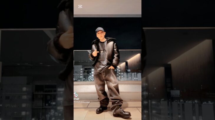 本日の龍一スタイル🎍正月編。（2025.01.04.SAT） フライトジャケット・VANSONのB-3を使用した無地系2カラースタイルより。