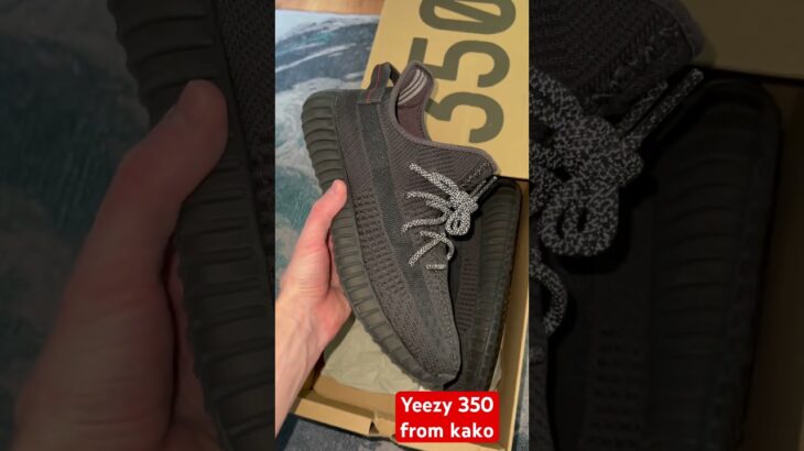 26$! Yeezy 350 black from kako ! #yeezy #yeezy350 #sneakershopping #sneakersaddict