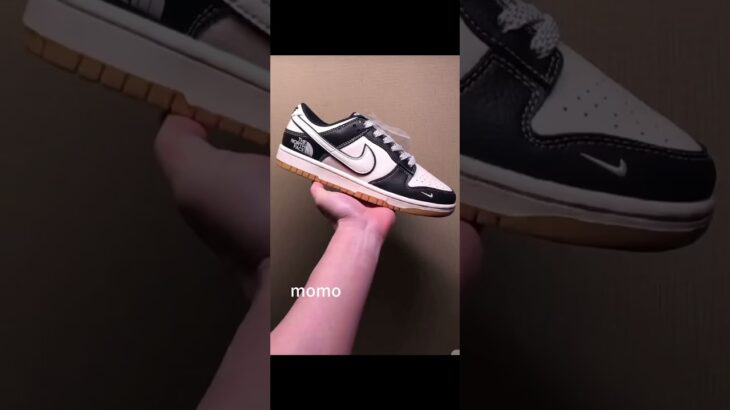 Dunk sb low & the north face #cool #sport #fashion #shoes #sneakers #dunk