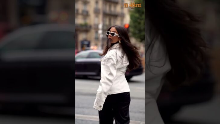 Women’s Fashion Jacket – Trendy, Elegant & Comfortable!