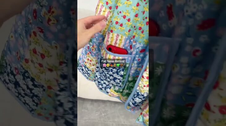 Chic floral quilted jacket for effortless fall fashion #newarrivals #floral