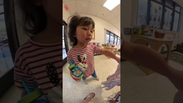 Chloe’s jacket was actually here! She searched for it at home for a long time but couldn’t find it.