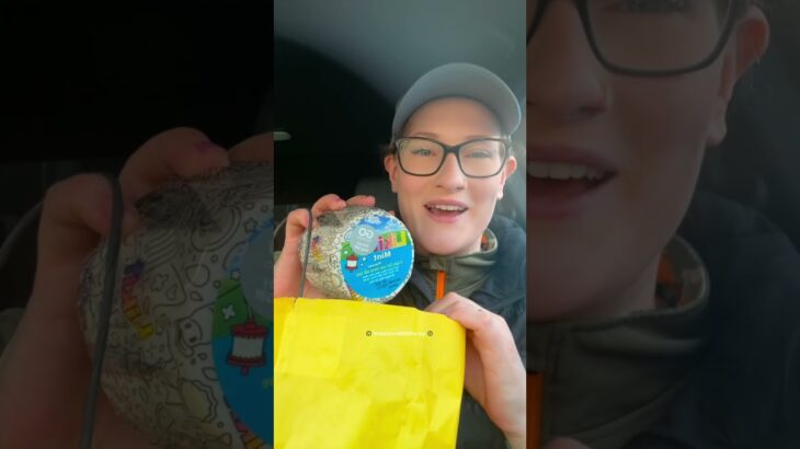 I actually love the show jacket so much! Baby horses showing season starts soon! #horse #shopping