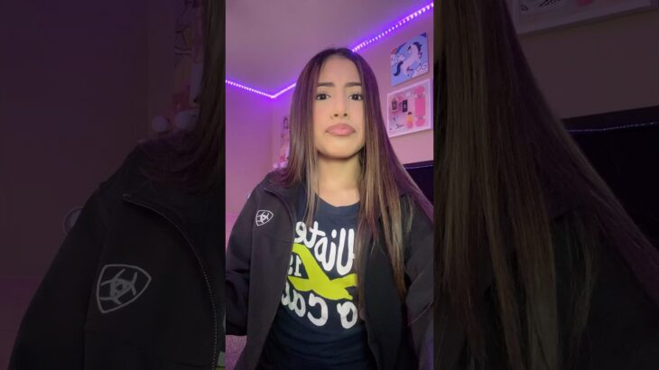 Jacket keeps me warm 😉#real #Relationship #fypシ゚viral #foryoupage #fyp #lipsync #outfitinspo