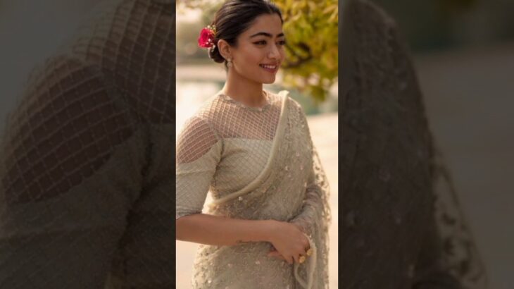 Latest Saree Jacket Designs(සාරි ජැකට් ඩිසයින්ස්) #sareelove #sareejacket #sarees #blouse #sareetop