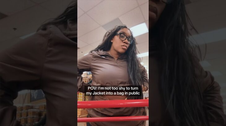 Trader Joe’s ft Convertible Jacket 🔥 #jacket #fashion #shop #bag #tote #food #groceryshopping #ootd