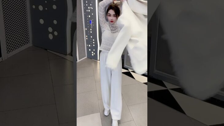 Western style scented jacket Jacket New clothes style I want to be popular