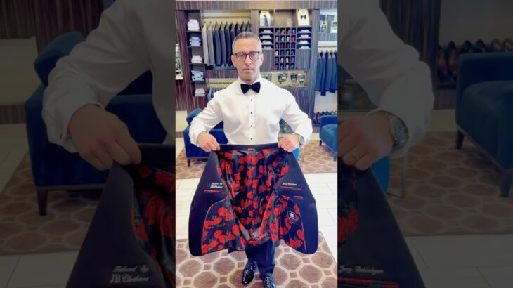 Allow the lining of your jacket, to reflect your personal style. #jbclothiers #mensfashion #menswear