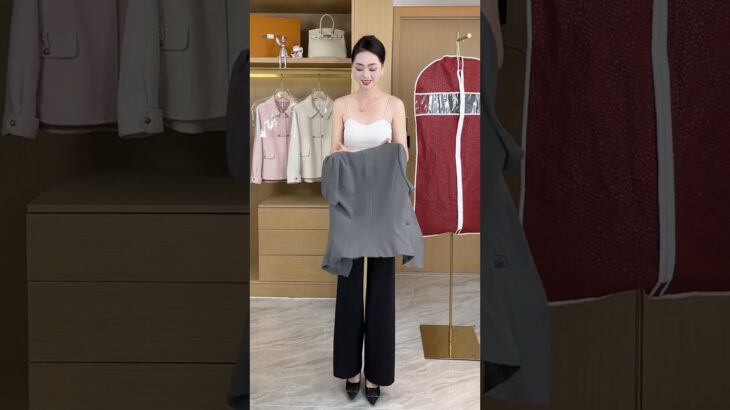 #Casual wear is simple and elegant #Fashionable temperament and age-reducing jacket#Beautiful