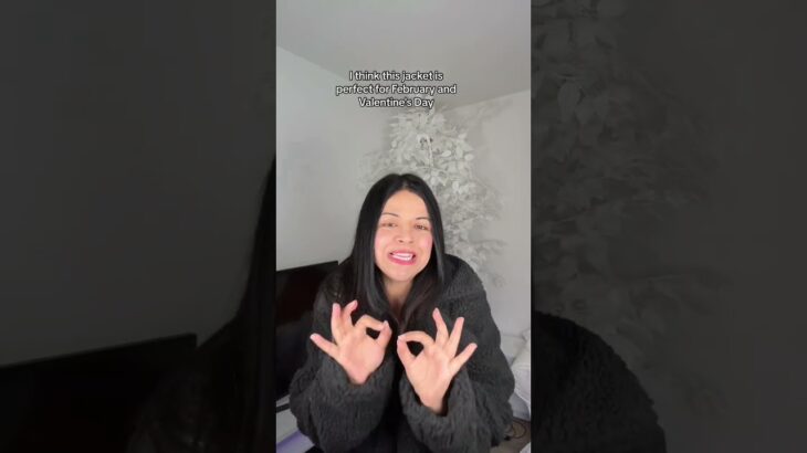 Chic black fur winter jacket for $16! ideal for date night