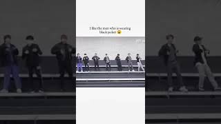 I like the men who wearing black jacket ❤#bts army