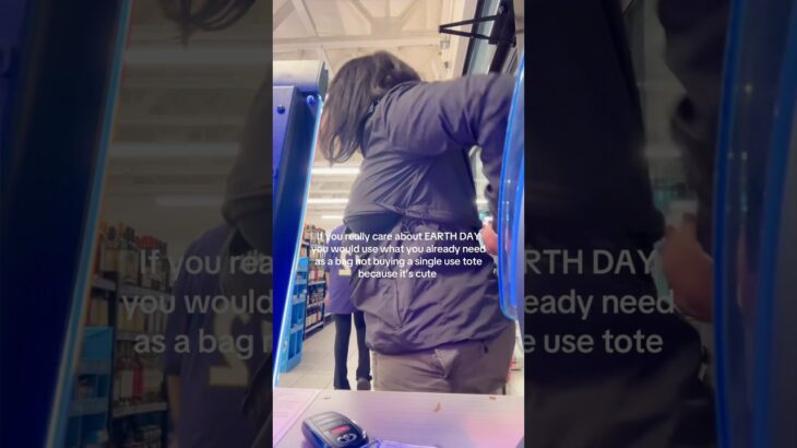 New way to Recycle 🤩 #bag #shop #ootd #ootd #jacket #style #totebag #groceryshopping #shorts