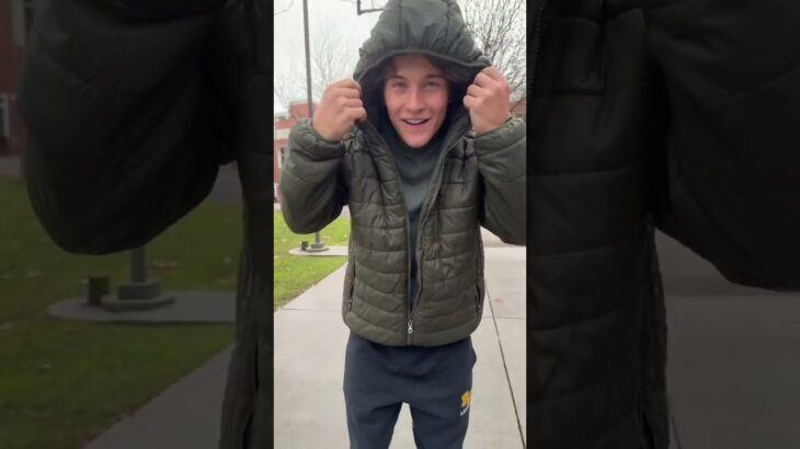 Stylish puffer jacket for winter #pufferjacket #puffer