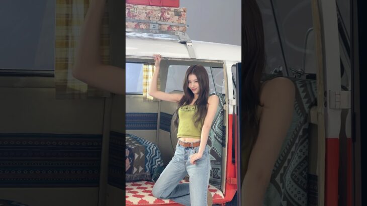 『#TWICE5』Jacket Shooting Behind #SANA