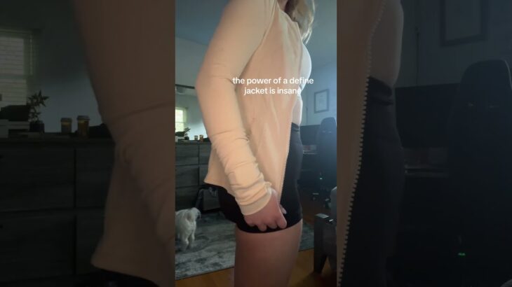 The power of a define jacket#shapewear #jacket #bodycon #fashion