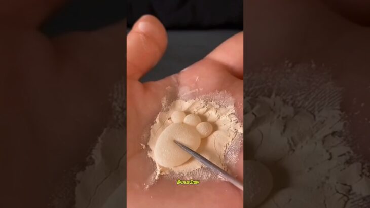 bete ke jacket se nikala secret || Bytes of Story|| #chutkule #funny #funnyjokes#comedy#comedyvideo