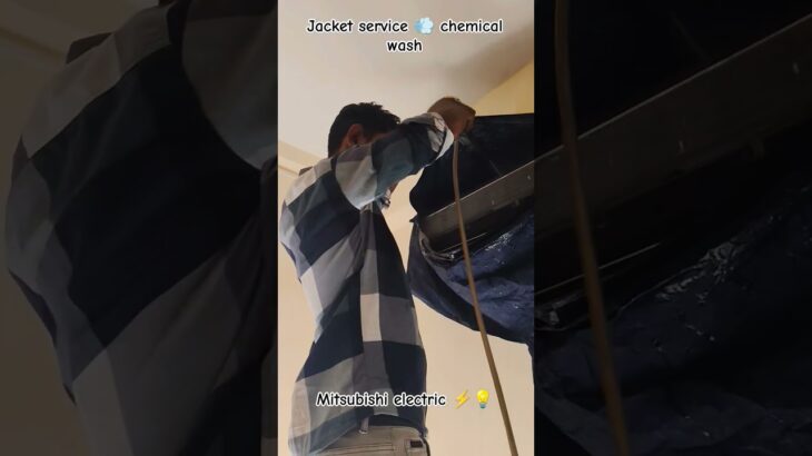 jacket ⚡ servicing 💨 Mitsubishi 💪 powerful AC #instagram #youtubeshorts #copperpipes #mitsubishi