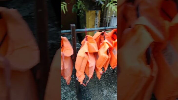 life jacket ng bangkang pepita