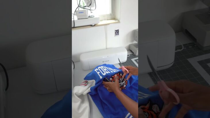 Custom Graduation Embroidered Varsity Jacket 💙 #ajuniquecreationsllc #smallbusiness #trendingvideo