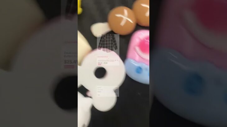 Embrace Fall Style with Our Plaid Jacket #fallfashion #womensfashion