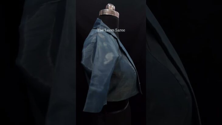 Floral Blue Jacket Blouse. For every party and to style with pants or skirts.