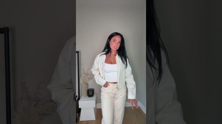 Help me pick the jacket for my OOTD 🖤 My sizing 5’7, 145lbs, 32dd I’m wearing a size small tank,