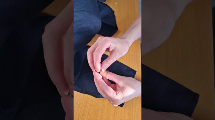 How to Sew Suit Jacket Sleeve Buttons #sewing #sewingtips