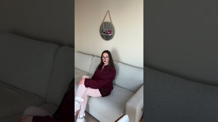 How to style a burgundy bomber jacket ❤️ Zara