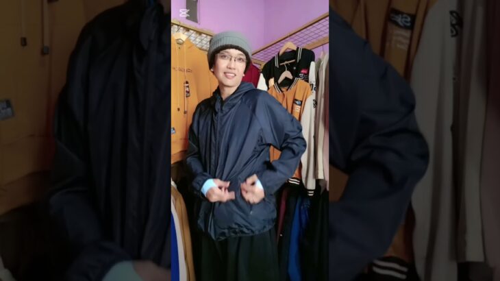 JUAL JAKET PARASUT OLAHRAGA #shortsvideo #fashion #outfit