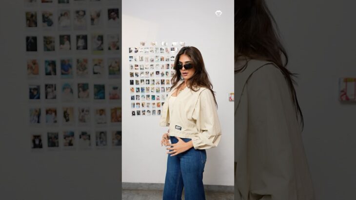 Say hi to the jacket that never says no to plans 👋🙆‍♀️ #jacket #urbanmonkey #urbanmonkeyindia