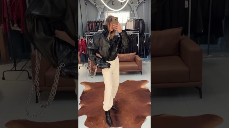 The Coolest Leather Jacket! Top Quality & Style! #Fashion2025 #StreetStyle #leatherjacket #musthave