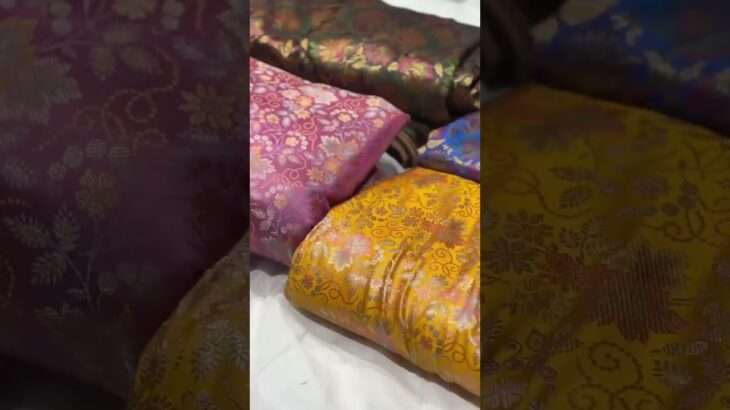 #brocadefabric #indiantextiles #fashion  #style  #elegant #jacket #metgala @exclusivesilks