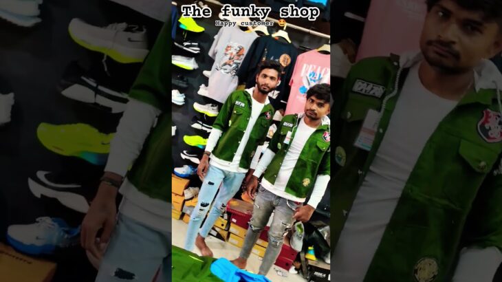 customer🤩 #jacket#shorts #Surendranagar@reload_casual_store. @tseries@dev_ravall#viral