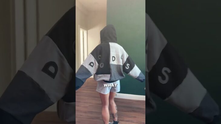 EEEEEEE my new favorite jacket!!! thank you @susoriginals !!! everyone go check cassidy out she’s