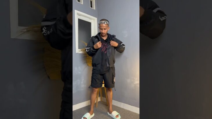 Jaket shopeefood hitam