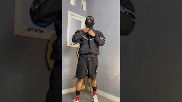 Jaket shopeefood warna hitam #rekomendasi #ootd #jaket