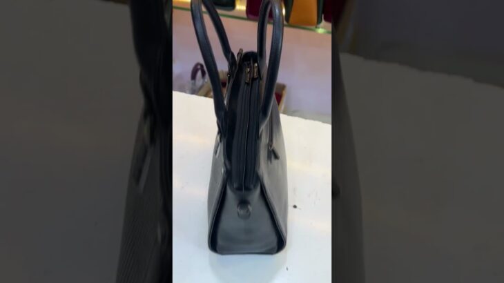 Original leather jacket, shoes, bags, only on Good leather garments