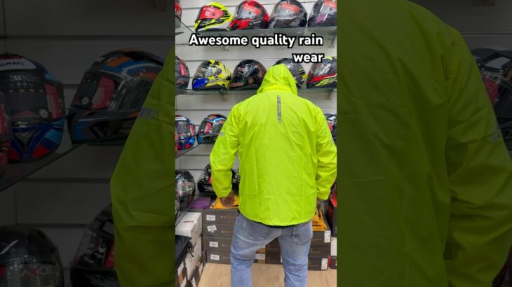Raida awesome quality rain jacket ! #rainwear #moto #ridinggear #advancemotogearz