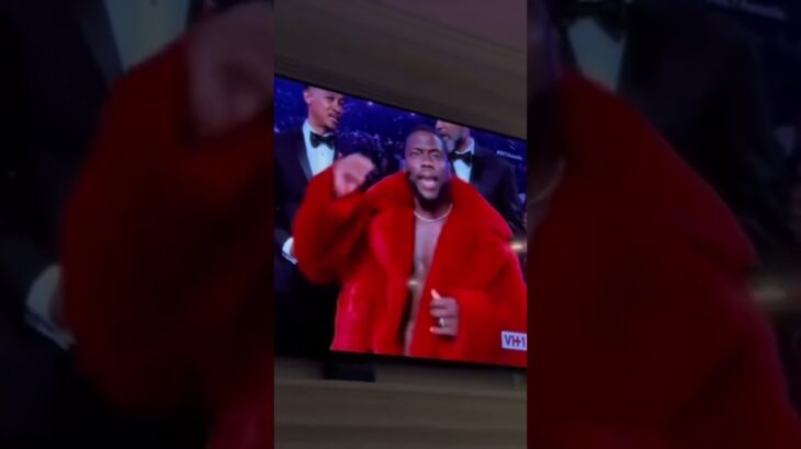 Who gave #kevinhart my jacket?! 😂 #betawards #usher