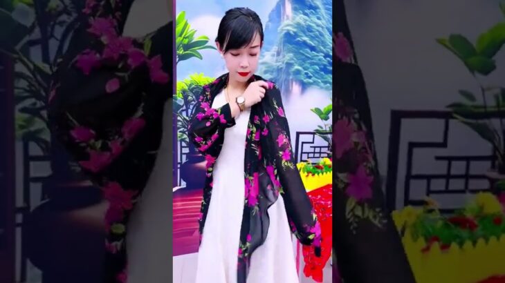 modern fashion multi-purpose jacket #youtubeshorts #fashion #beautful #viralvideo