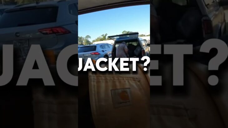 $5 Carhartt jacket at the flea market #thrift #reseller #vintage