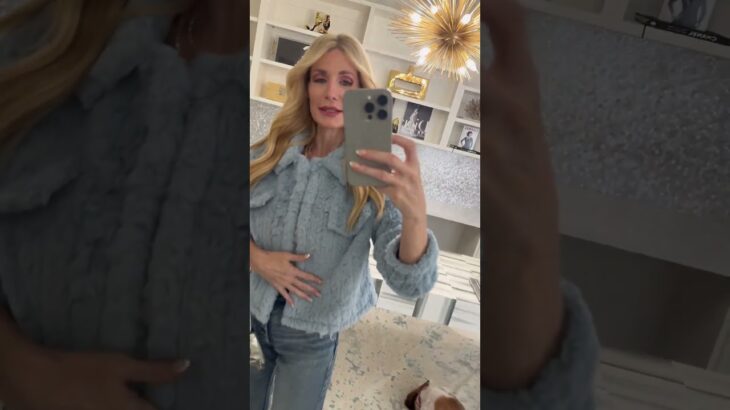 Fall Fashion ALERT! This $100 Faux Fur Jacket from the NSALE Is a Must-Have | Fashion Over 40