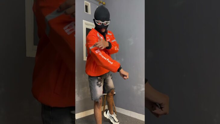 Jaket shopeefood driver #rekomendasi #ootd #jaket #jaketshopeefood