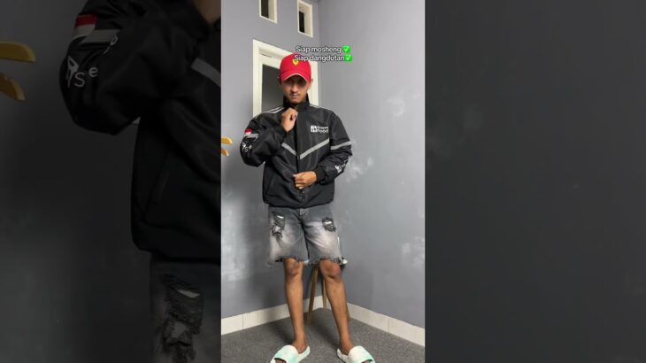 Jaket shopeefood hitam #rekomendasi #ootd #outfitideas