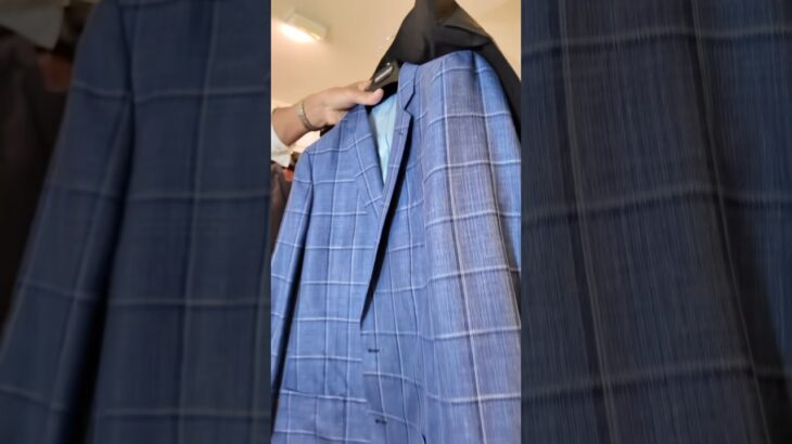 Direkt von Harper & Fields zu den 🌴✨ Dieses azurblaue Jacket bringt den Sommer an jede Küste.